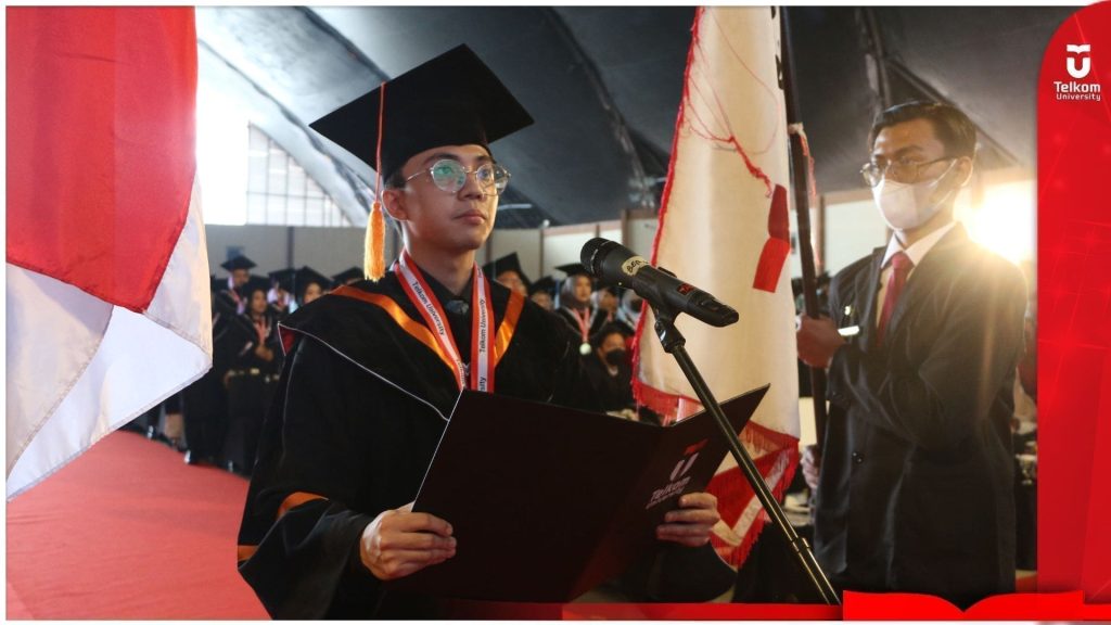Wisuda-Telkom-University-2